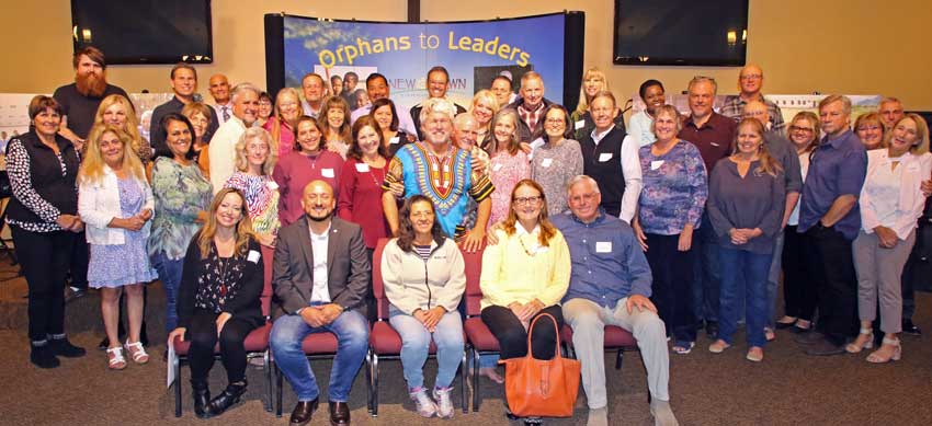 Group Photo of Banquet Guests 2022